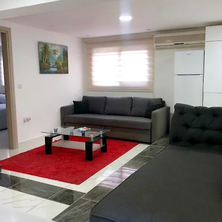 Apartment Seafront - 2 Bedroom Modern *